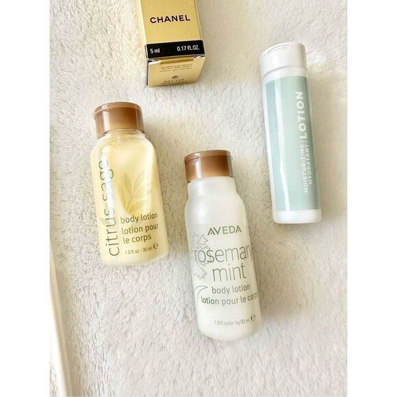 Self care bundle with Chanel and lotions - Picture 2 of 5